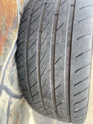 Llantas Fox para Peugueot/Citroen con neumaticos.