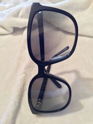 GAFAS DE SOL NUEVAS A ESTRENAR CHRISTIAN DIOR 