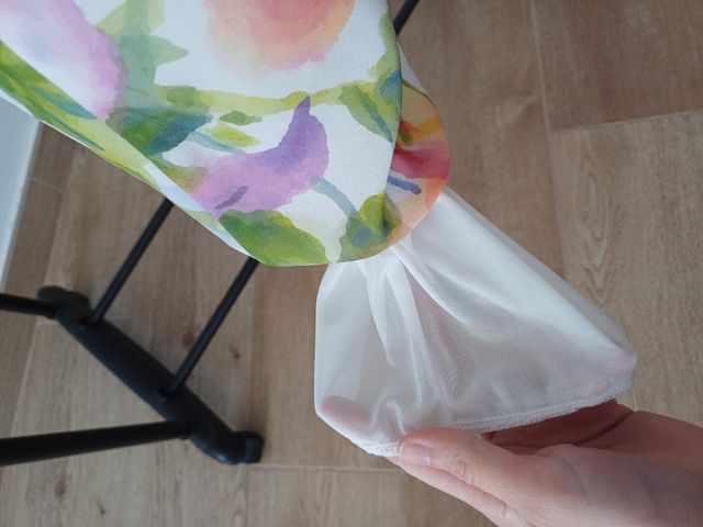 Pantalón floreado M