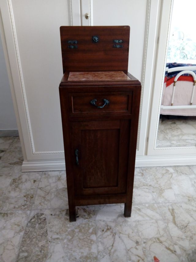 Comodino inizio '900