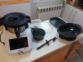 Monseuir Cuisine