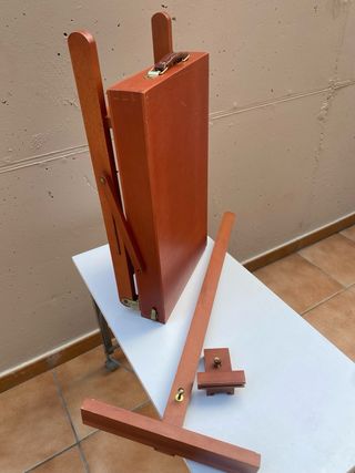 Caballete de madera buena para pintar cuadros