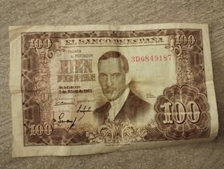 Billetes diferentes valores y años