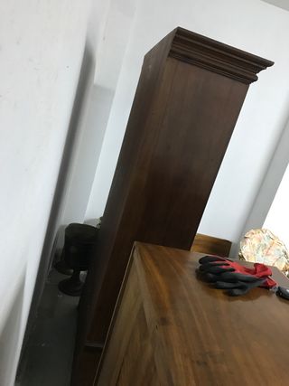 vitrina antigua nogal