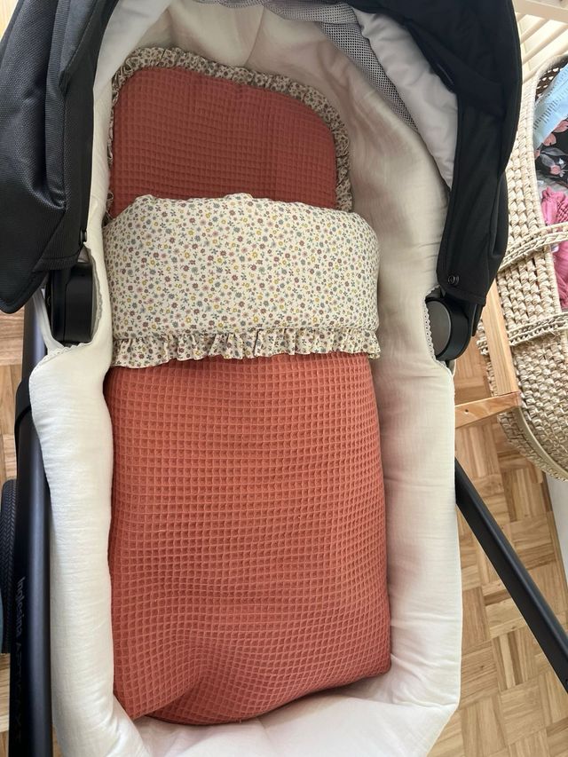 Saco de capazo Inglesina aptica xt