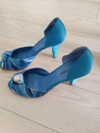 Zapatos tacón Gloria Ortiz azul