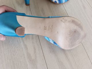 Zapatos tacón Gloria Ortiz azul