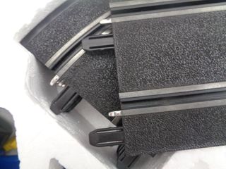 juguete scalextric compact, tiene de recorrido 3,6