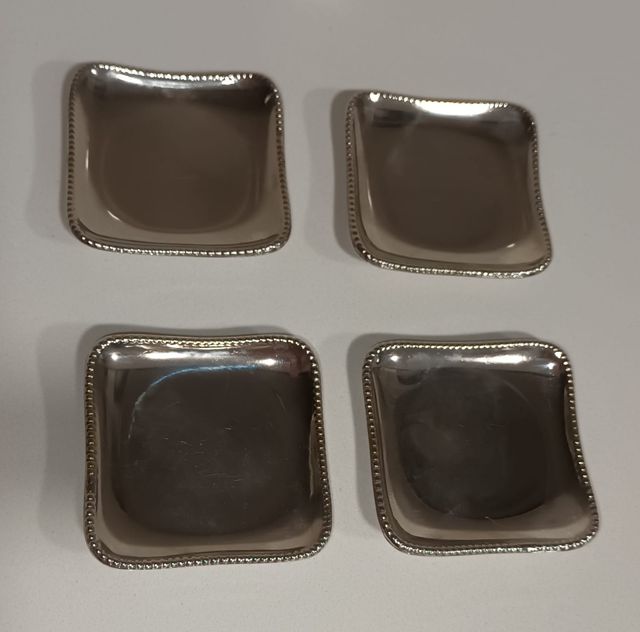 Bandejas decorativas pequeñas baño plata