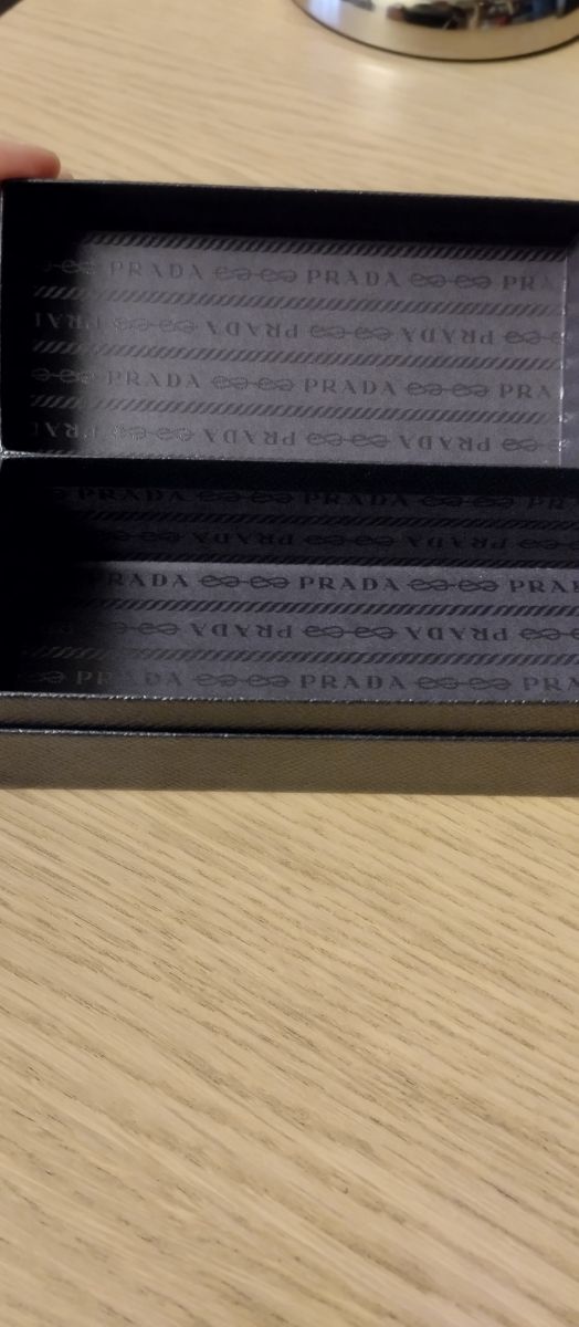 Scatola porta occhiali Prada