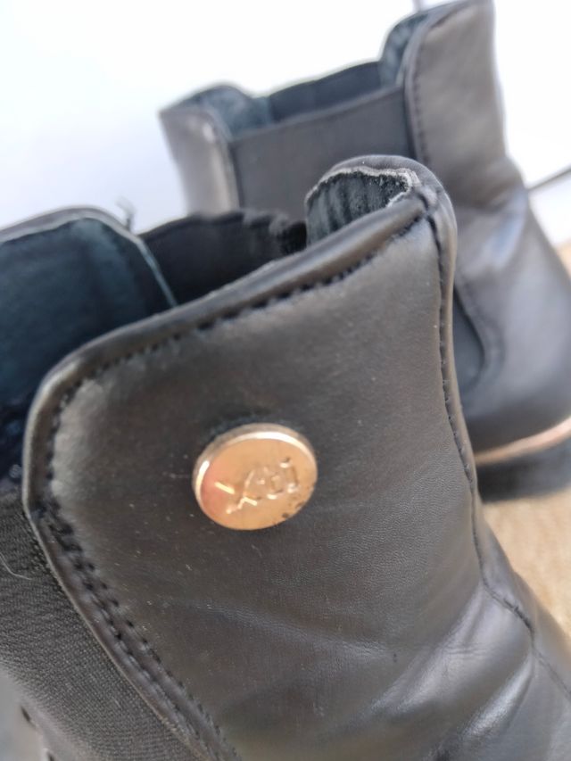 Stivaletti n37 donna XTI