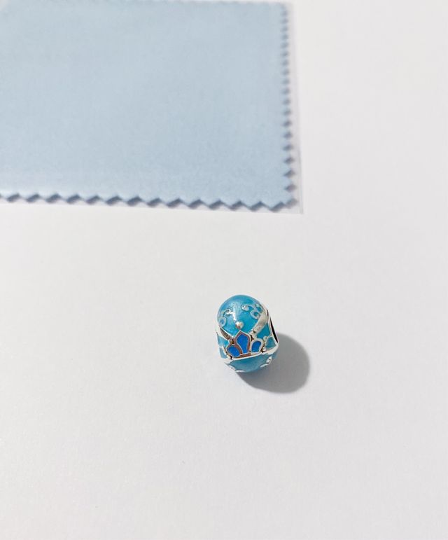 Charm huevo de Pascua azul NUEVO