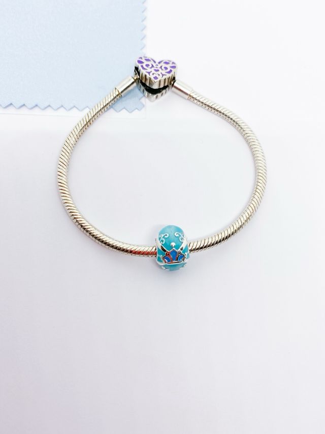 Charm huevo de Pascua azul NUEVO