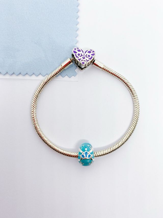 Charm huevo de Pascua azul NUEVO