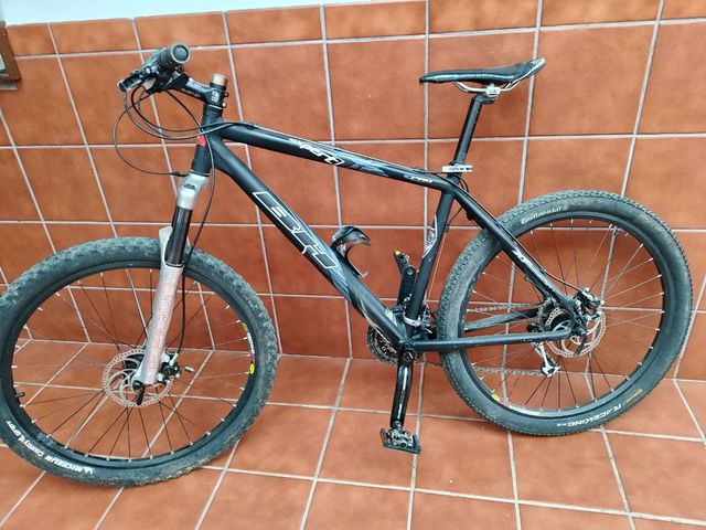 Bicicleta BH Expert MTB