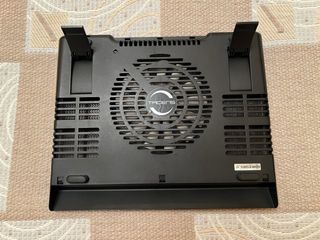 Plataforma refrigeradora de portatil.