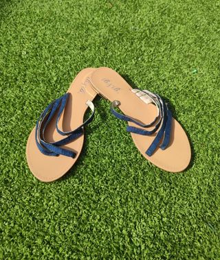 Sandalias azules