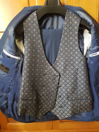 TRAJE NOVIO ENZO ROMANO CREMONOA