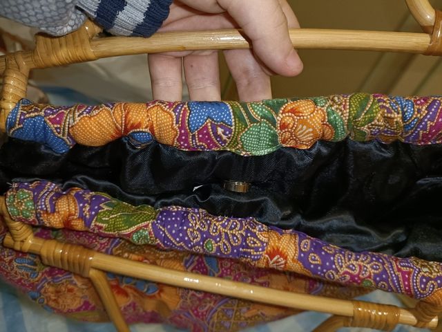 Borsa con maniglie rigide