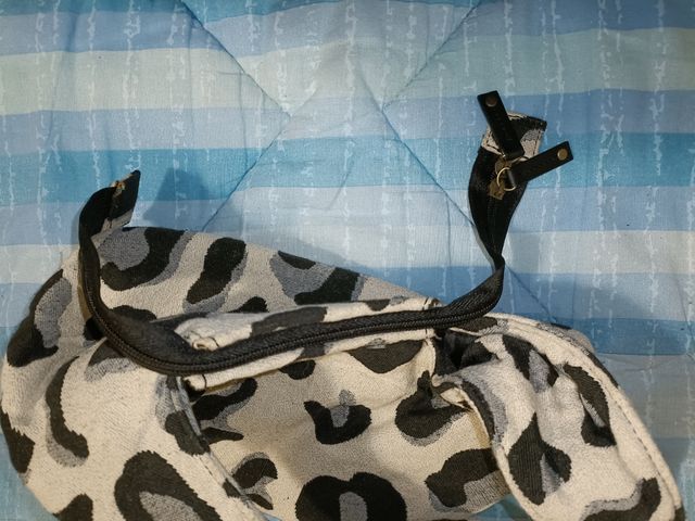 Borsa bianca a macchie