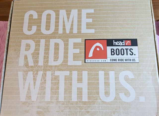 Mesa auxiliar de televisión