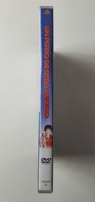 Un perro de otro mundo (Good Boy!) (2003)