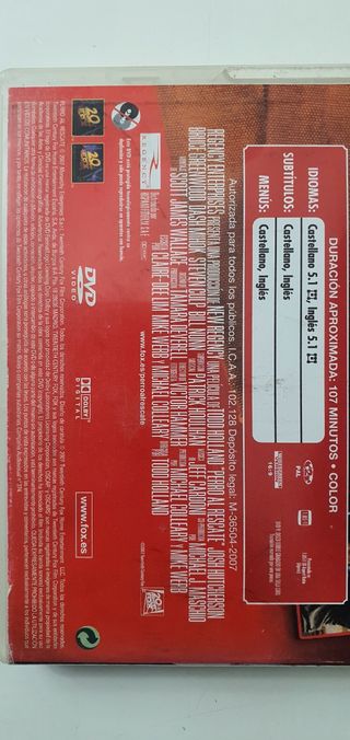 Perro al rescate (2007)