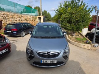 Opel Zafira Tourer 2013