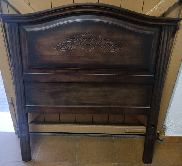 CABECERO DE MADERA