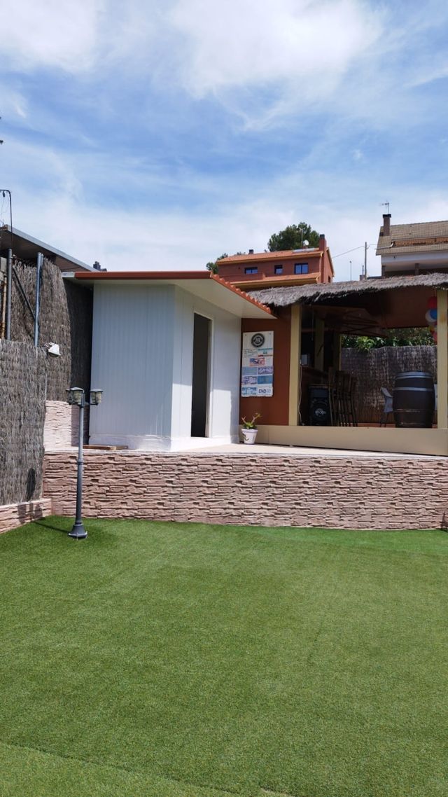 Baño para exterior terminado en su totalidad
