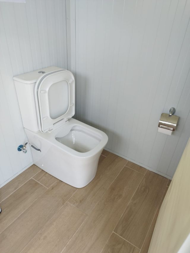 Baño para exterior terminado en su totalidad