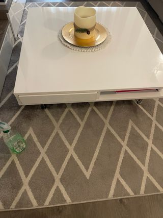 Mesa centro salon lacada 95x95cm