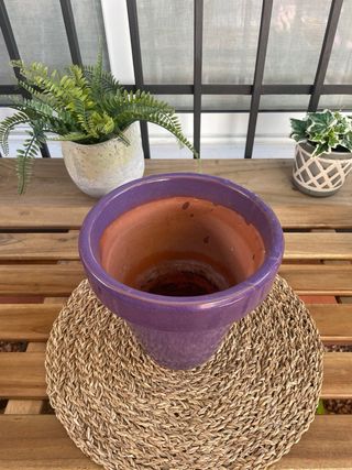 TIESTO de Barro LILA 20cm