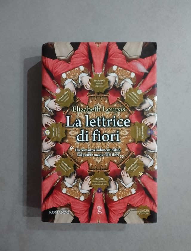 La lettrice di fiori di Elizabeth Loupas