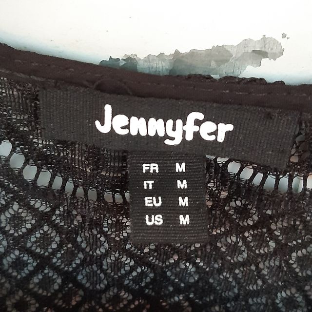 Top traforato + un omaggio che potete scegliere