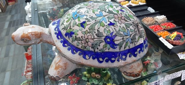 Tartaruga cm35 ceramica madreperla