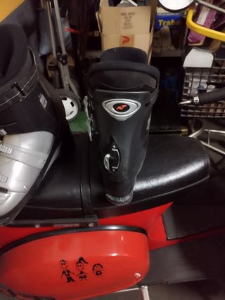 Esquíes y botas