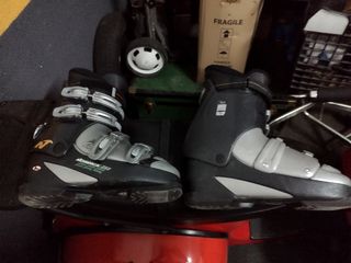 Esquíes y botas