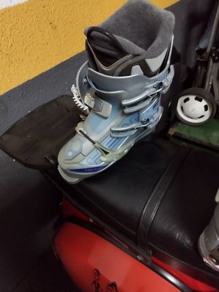 Esquíes y botas