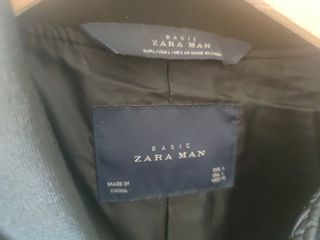 Cazadora negra de zara