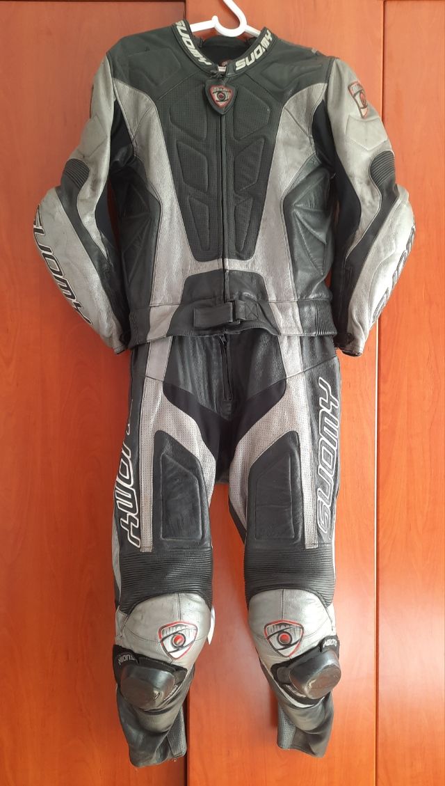 Mono de moto 2 piezas SUOMY