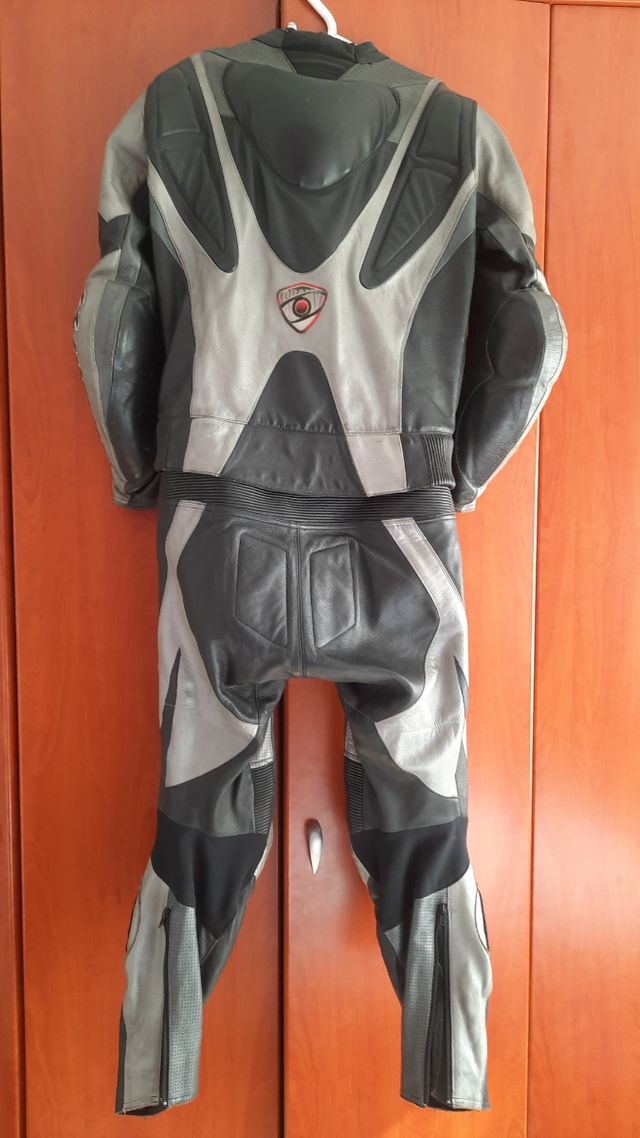 Mono de moto 2 piezas SUOMY