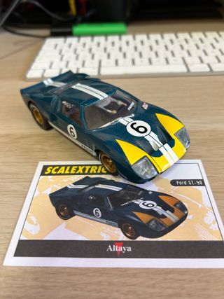 FORD GT-40 SCALEXTRIC EDICION LIMITADA