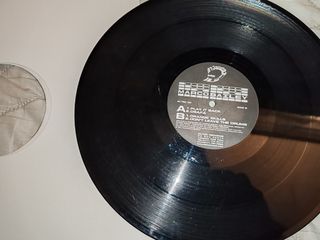 Disco, marcó Bailey, pamy it back