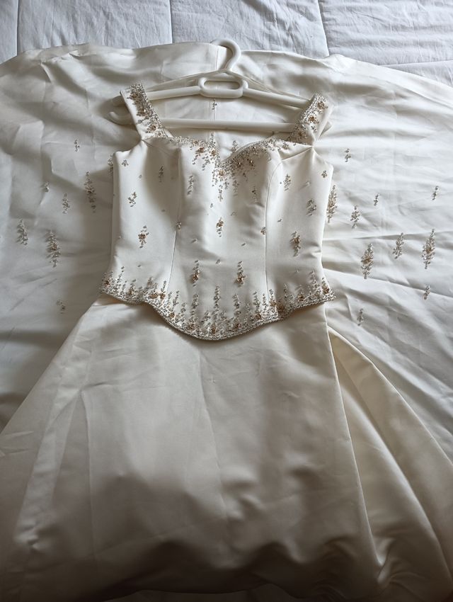 Vestido de novia talla 42 sin estrenar