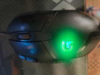 Ratón Logitech G402