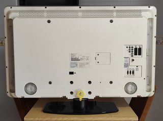 TV PHILIPS 42" PULGADA