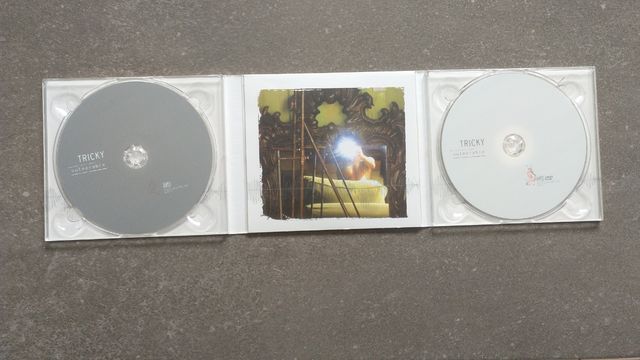 CD y DVD Tricky " Vulnerable"