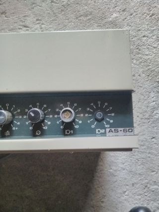 Amplificador vintage BOUYER de 60W