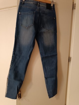 Pantalón vaquero plateado